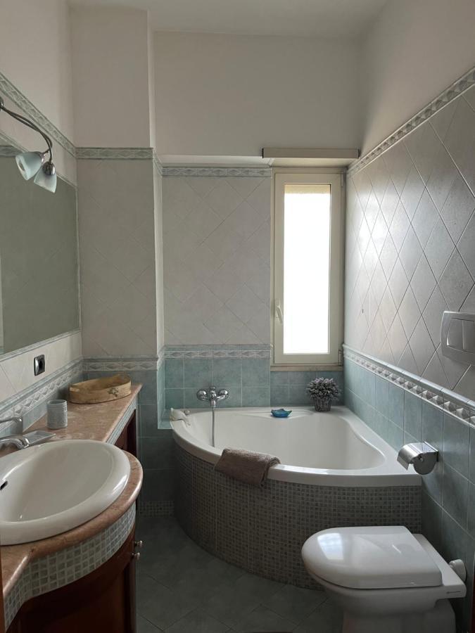 Attico Con Terrazza In Via Dei Traghetti Lido di Ostia Exterior foto