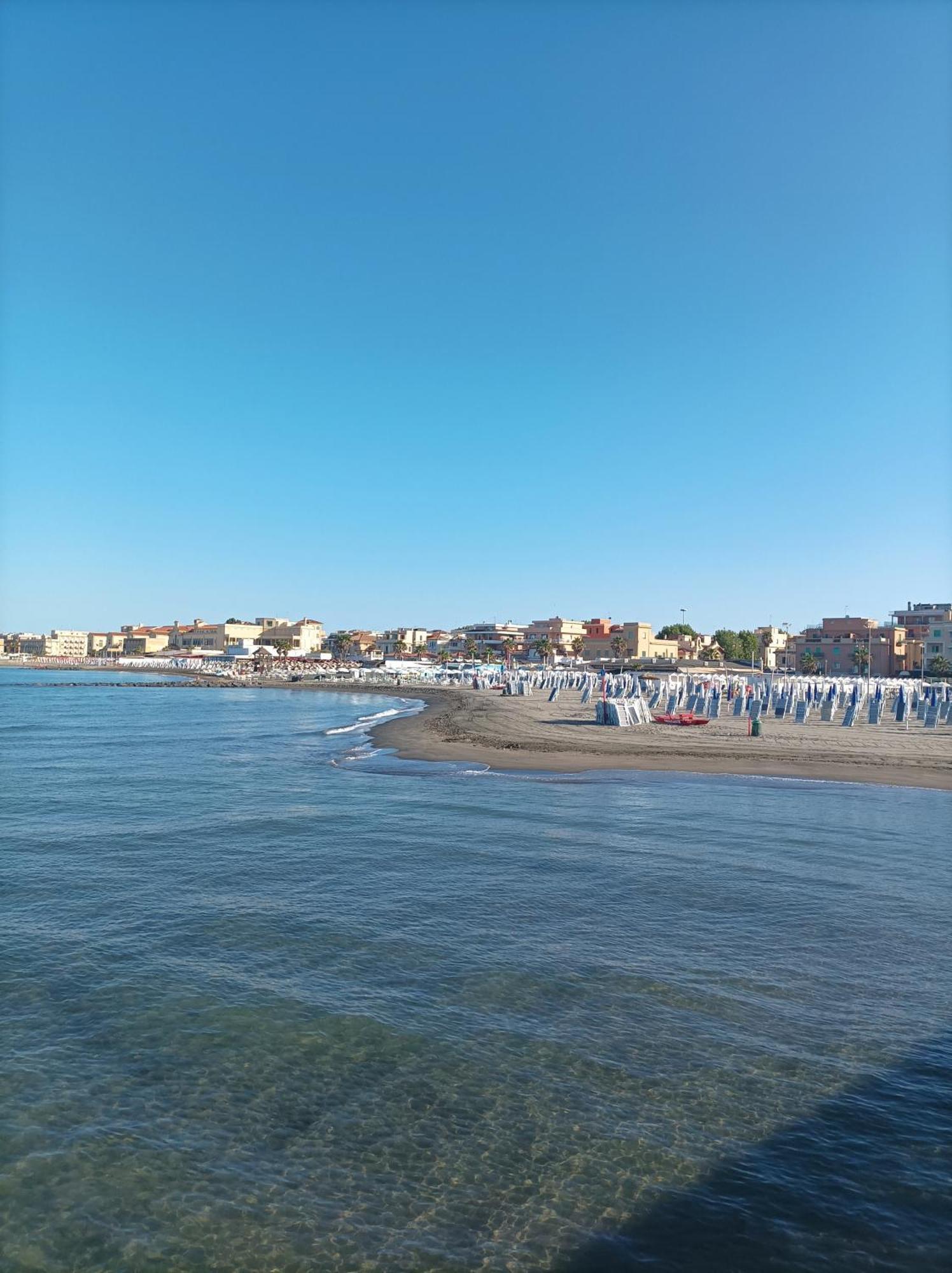 Attico Con Terrazza In Via Dei Traghetti Lido di Ostia Exterior foto