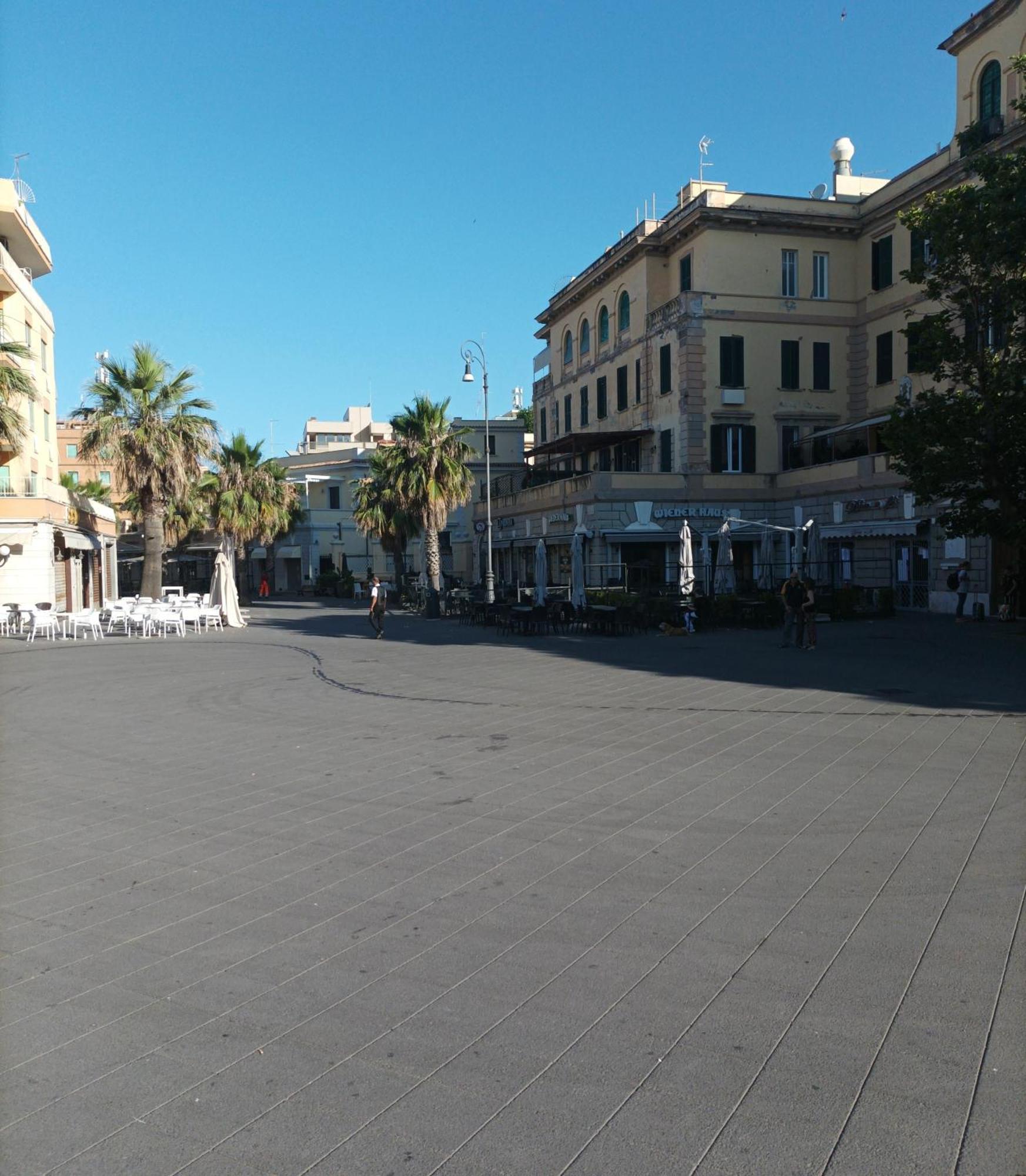 Attico Con Terrazza In Via Dei Traghetti Lido di Ostia Exterior foto